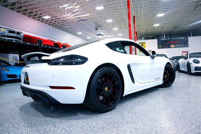 2024 Porsche 718 GTS 4.0 COUPE WHITE...695 Miles...Rare 6sp Manual - 22706186 - 11