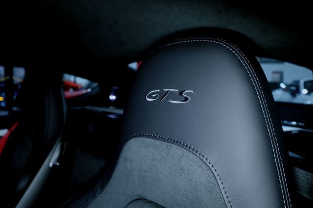 2024 Porsche 718 GTS 4.0 COUPE WHITE...695 Miles...Rare 6sp Manual - 22706186 - 27