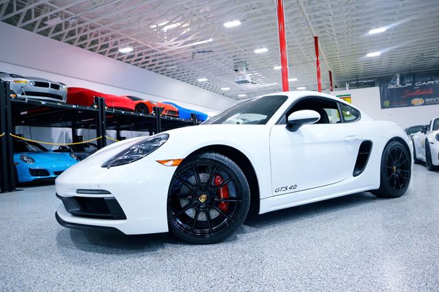 2024 Porsche 718 GTS 4.0 COUPE WHITE...695 Miles...Rare 6sp Manual - 22706186 - 3