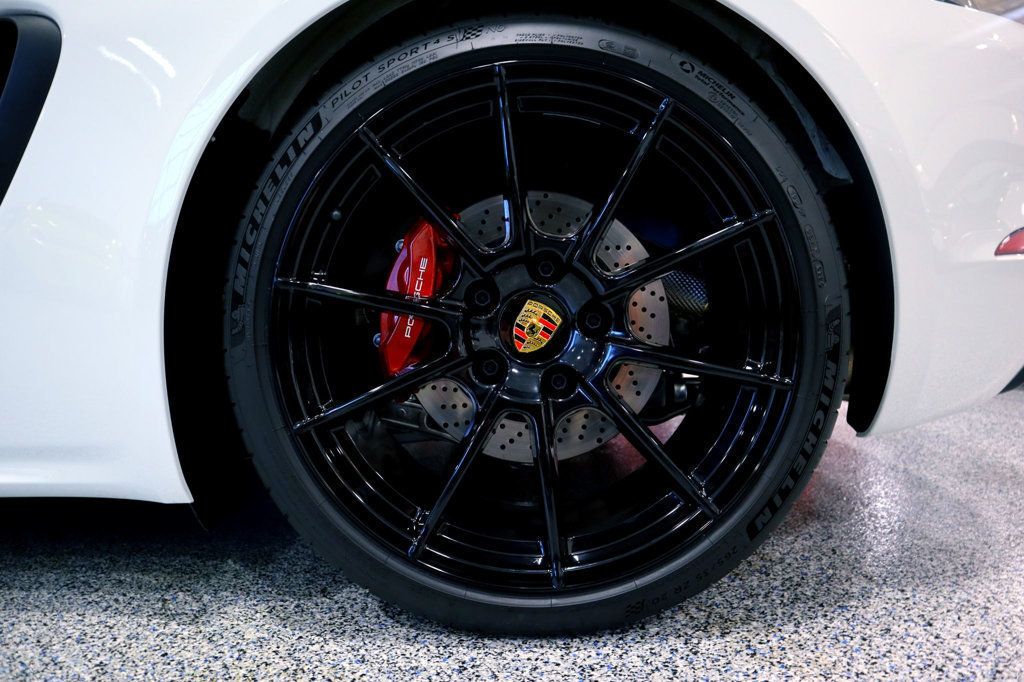 2024 Porsche 718 GTS 4.0 COUPE WHITE...695 Miles...Rare 6sp Manual - 22706186 - 39