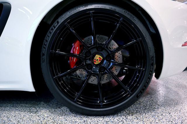 2024 Porsche 718 GTS 4.0 COUPE WHITE...695 Miles...Rare 6sp Manual - 22706186 - 39