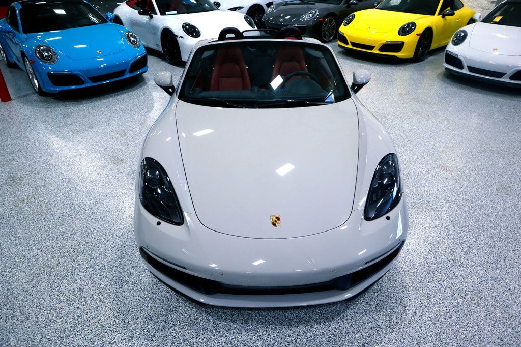 2024 Porsche Boxster photo 16