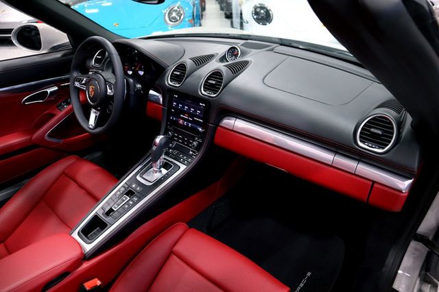 2024 Porsche 718 GTS 4.0 Roadster CHALK...1,769 Miles!!...Rare GTS 4.0 - 22706133 - 31