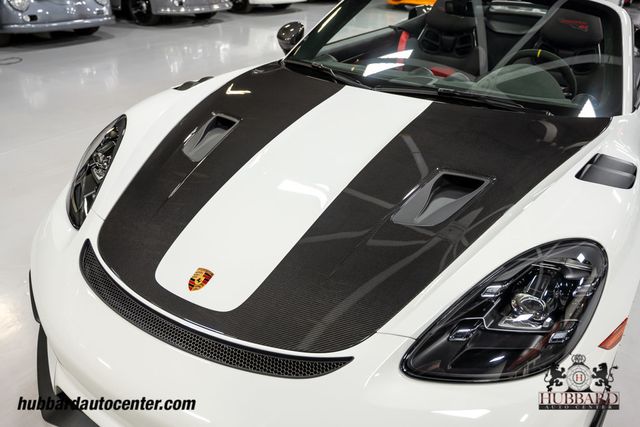 2024 Porsche 718 Spyder RS Roadster - 22975419 - 13