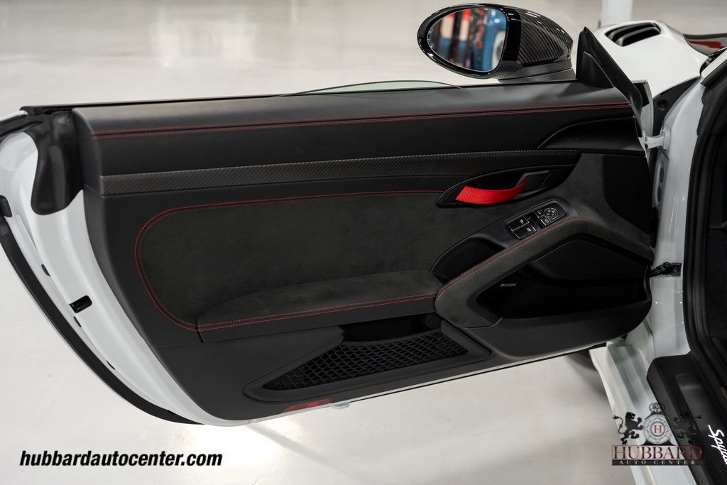 2024 Porsche 718 Spyder RS Roadster - 22975419 - 15