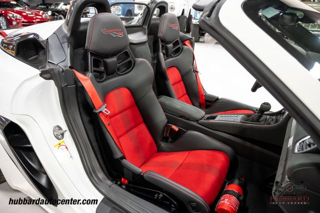 2024 Porsche 718 Spyder RS Roadster - 22975419 - 28