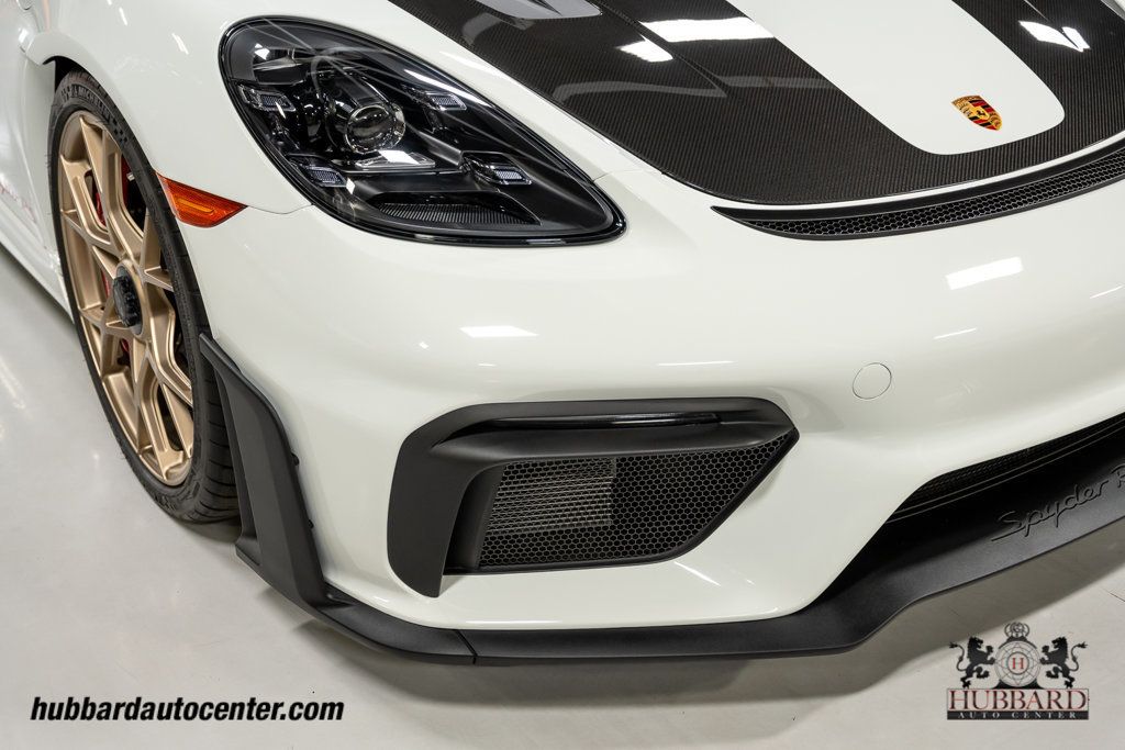 2024 Porsche 718 Spyder RS Roadster - 22975419 - 32