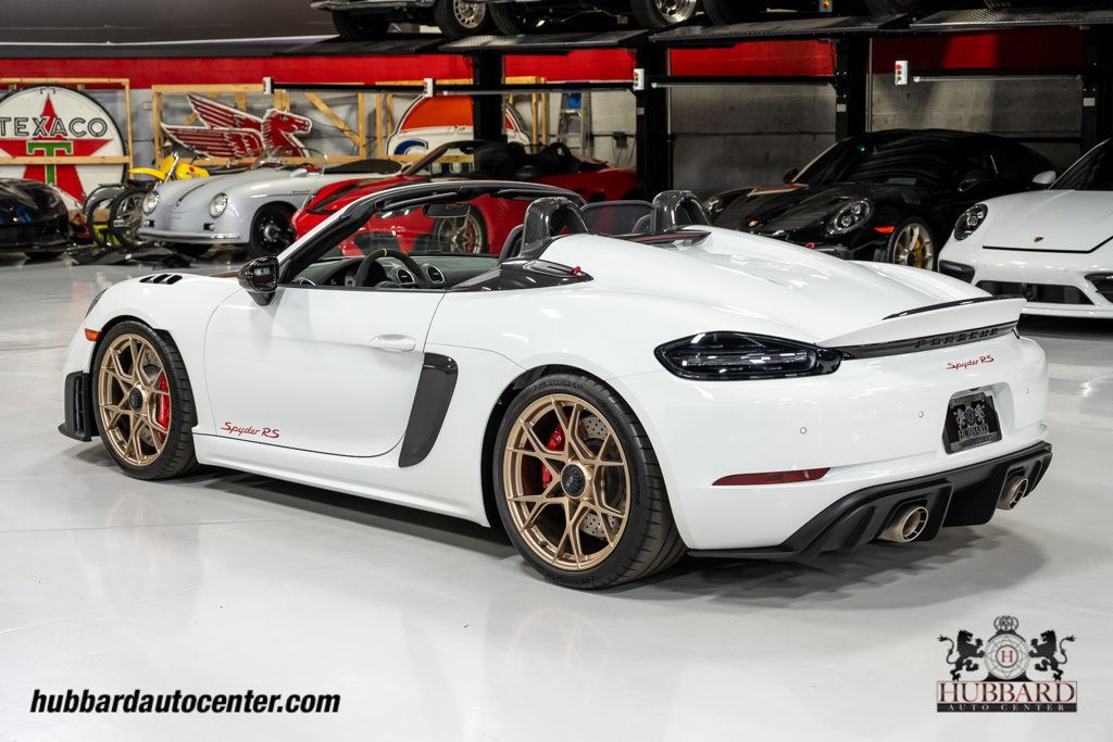 2024 Porsche 718 Spyder RS Roadster - 22975419 - 54