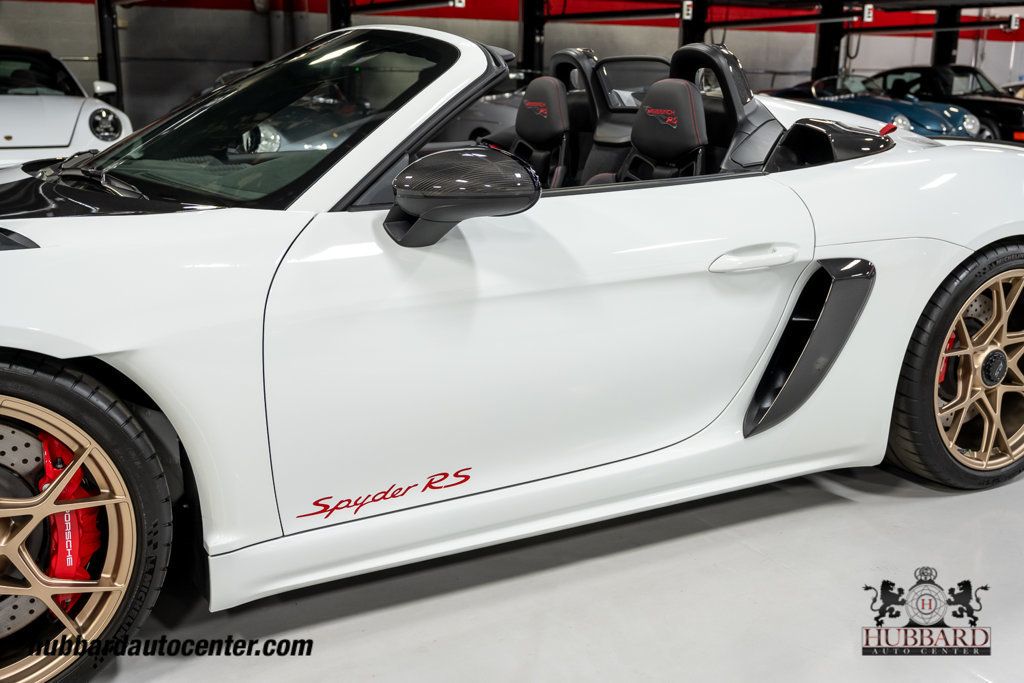 2024 Porsche 718 Spyder RS Roadster - 22975419 - 61