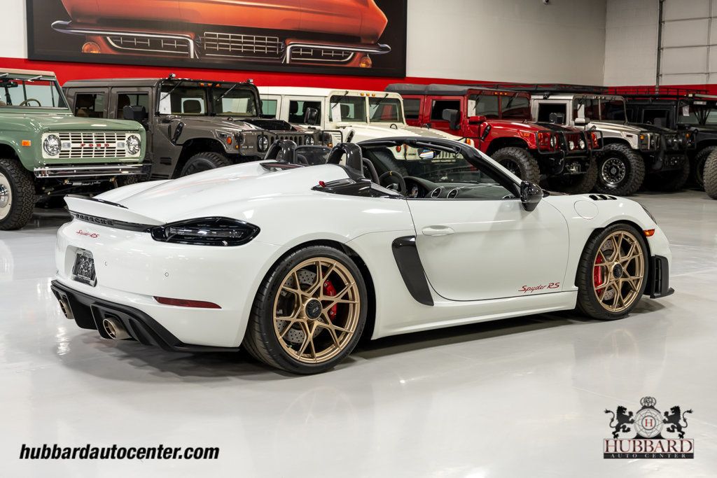 2024 Porsche 718 Spyder RS Roadster - 22975419 - 7