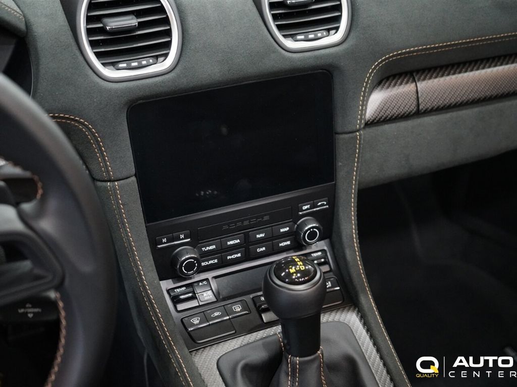 2024 Porsche 718 Spyder RS Roadster - 22949063 - 22