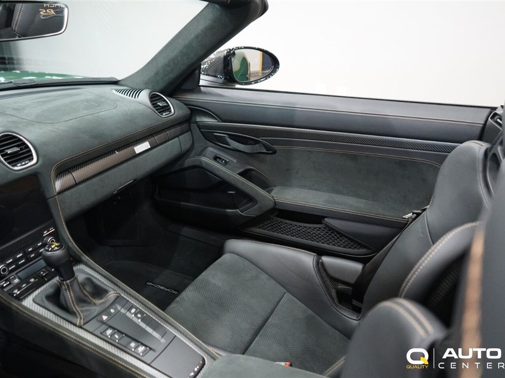 2024 Porsche 718 Spyder RS Roadster - 22949063 - 26