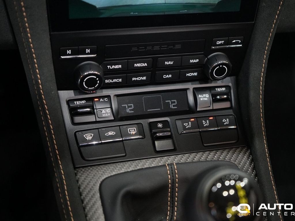 2024 Porsche 718 Spyder RS Roadster - 22949063 - 29