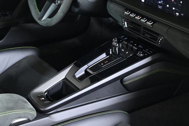 2024 Porsche 911  - 22950228 - 24