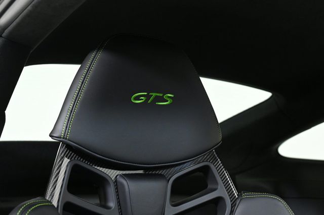 2024 Porsche 911  - 22950228 - 25