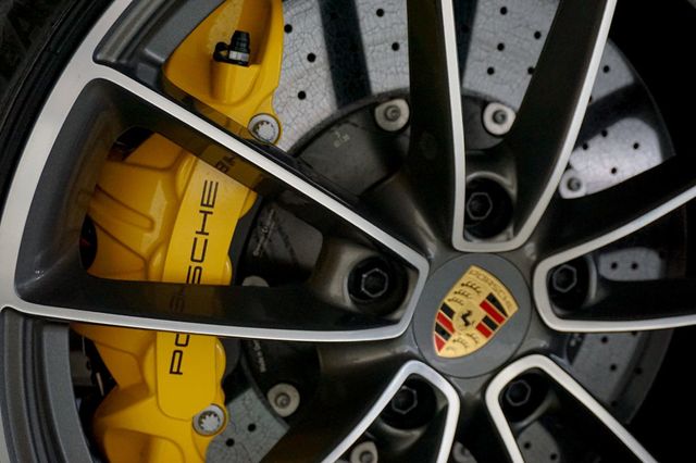 2024 Porsche 911 *7-Speed Manual* *PCCB* *FAL* *Sport-Design Pkg* *High $ MSRP* - 22919757 - 40