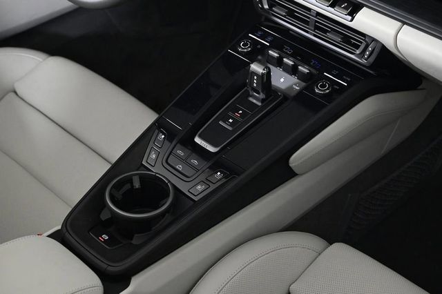 2024 Porsche 911 Carrera 4 GTS - 22807731 - 32