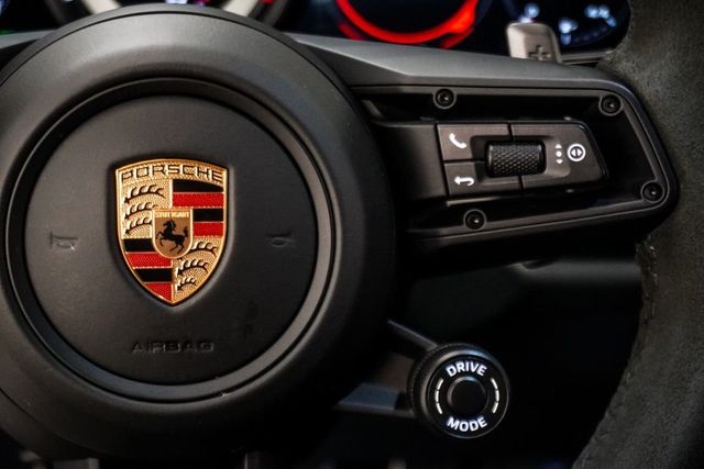 2024 Porsche 911 Carrera 4 GTS Coupe - 23060991 - 10