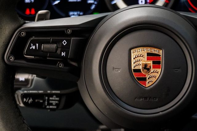 2024 Porsche 911 Carrera 4 GTS Coupe - 23060991 - 11