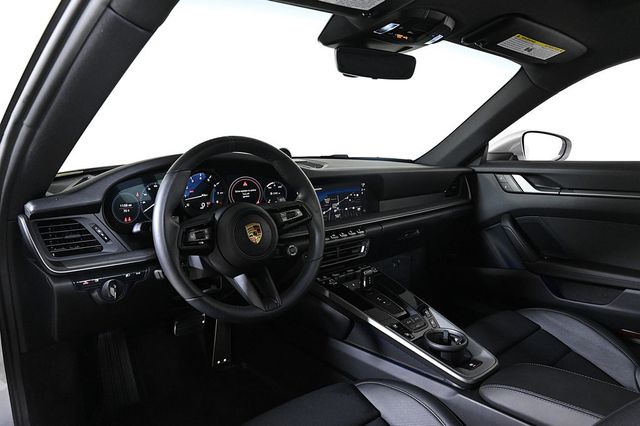2024 Porsche 911 Carrera 4S - 22944467 - 10