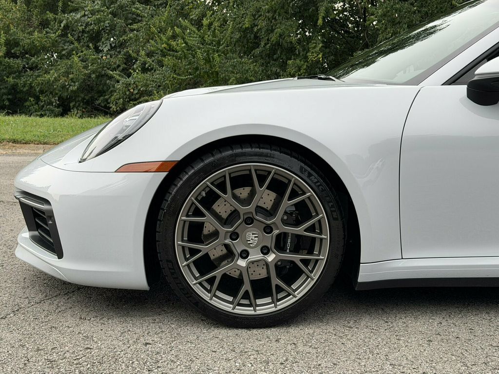 2024 Porsche 911 Carrera 4S Cabriolet/Sport Exhaust/Premium Pkg/Ventilated Seats - 23071413 - 3