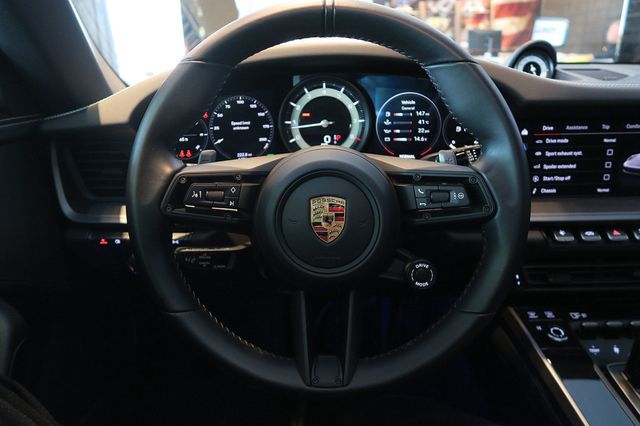 2024 Porsche 911 Carrera 4S Coupe - 23031602 - 14