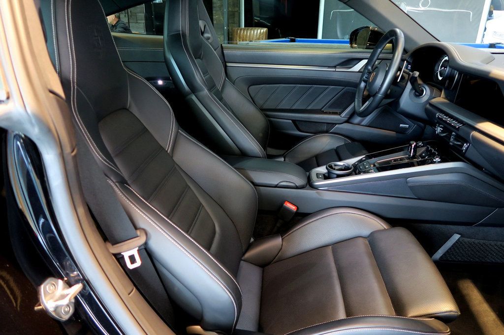 2024 Porsche 911 Carrera 4S Coupe - 23031602 - 32