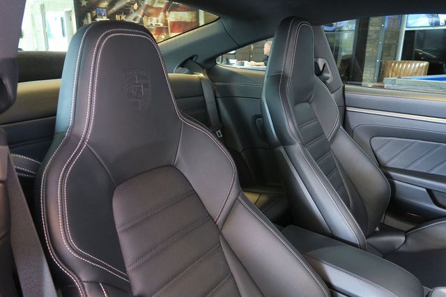2024 Porsche 911 Carrera 4S Coupe - 23031602 - 33