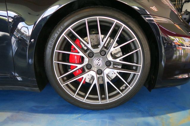 2024 Porsche 911 Carrera 4S Coupe - 23031602 - 40