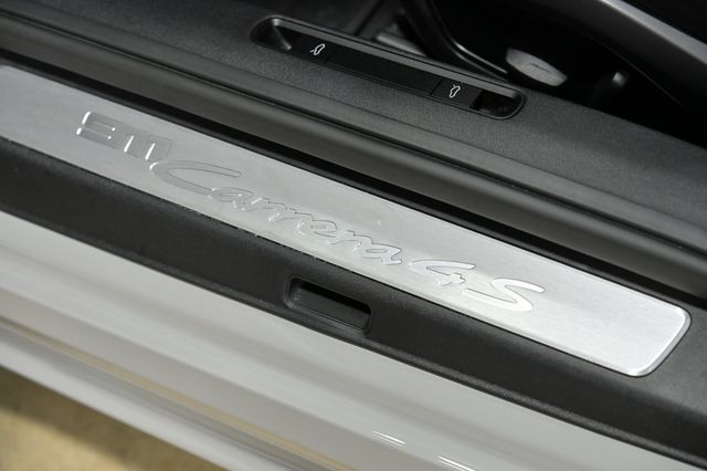 2024 Porsche 911 Carrera 4S Coupe - 23075019 - 28