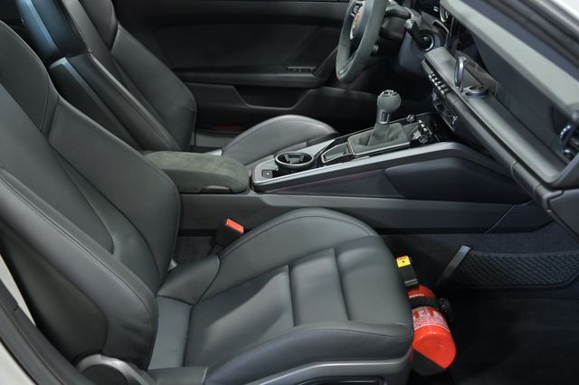 2024 Porsche 911 Carrera 4S Coupe - 23075019 - 35