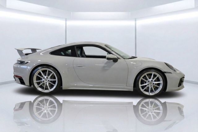2024 Porsche 911 Carrera 4S Coupe - 23075019 - 7