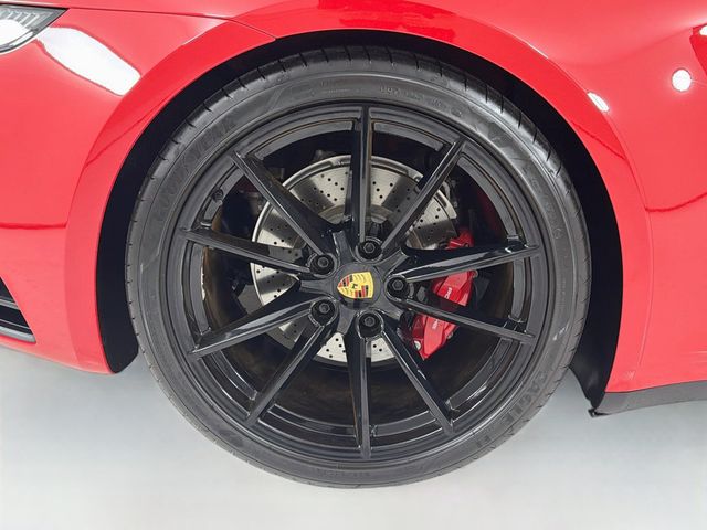 2024 Porsche 911 Carrera 4S Coupe - 23069978 - 32