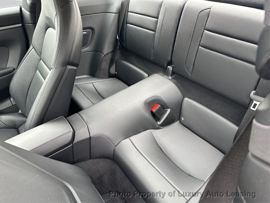 Porsche 911 photo 10