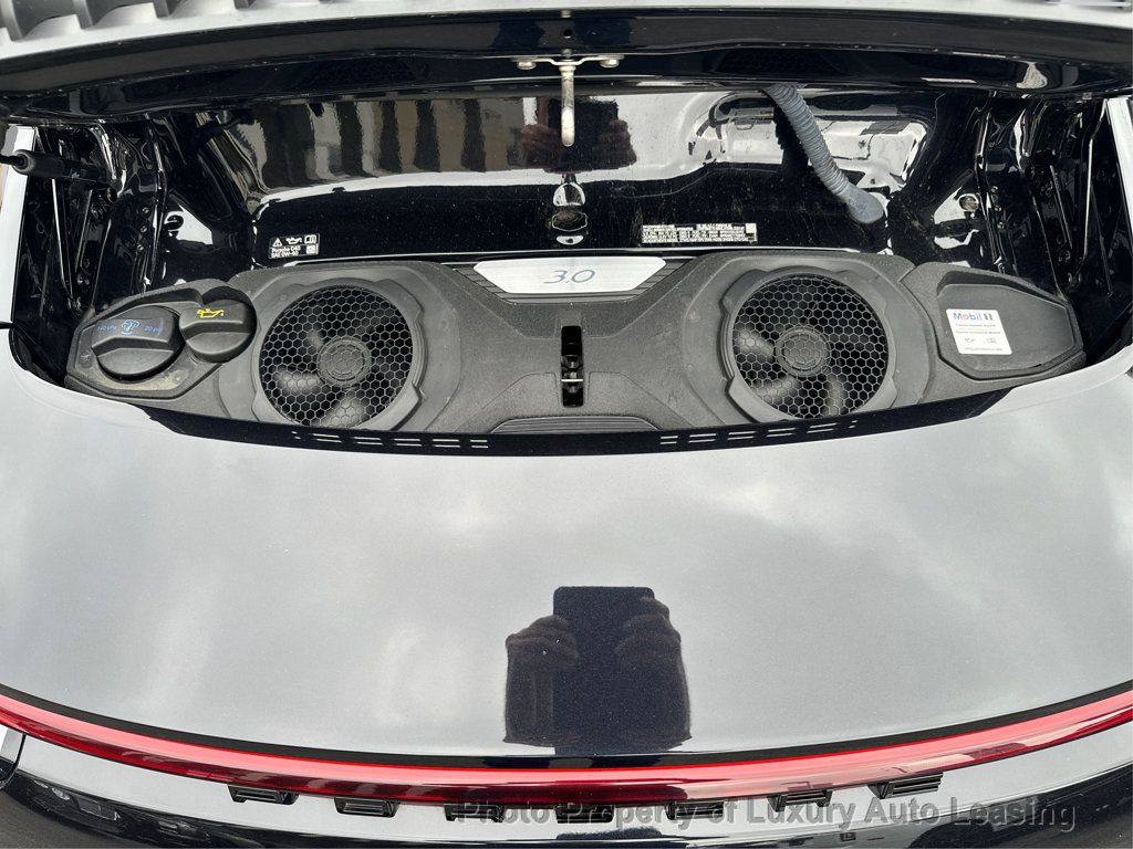 Porsche 911 photo 13