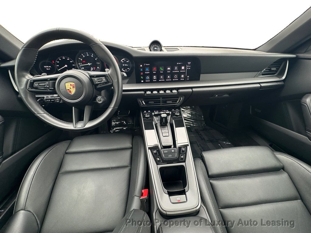 Porsche 911 photo 22