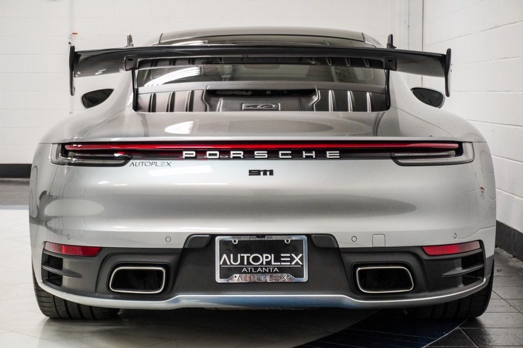 2024 Porsche 911 Coupe photo 12