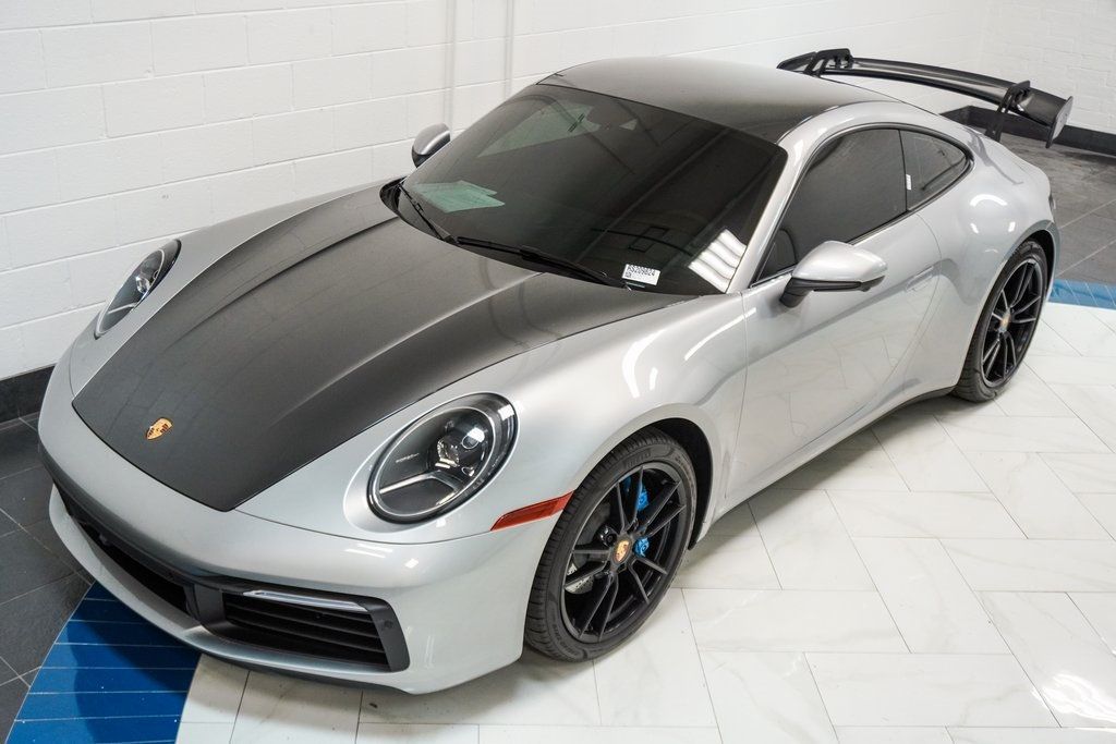 2024 Porsche 911 Coupe photo 16