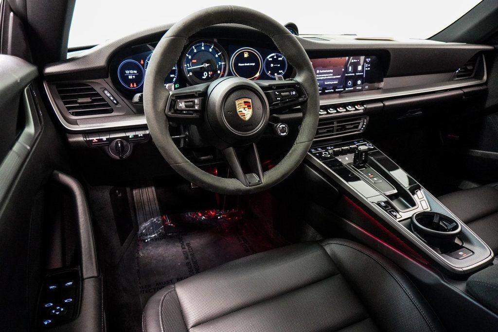 2024 Porsche 911 Coupe photo 23