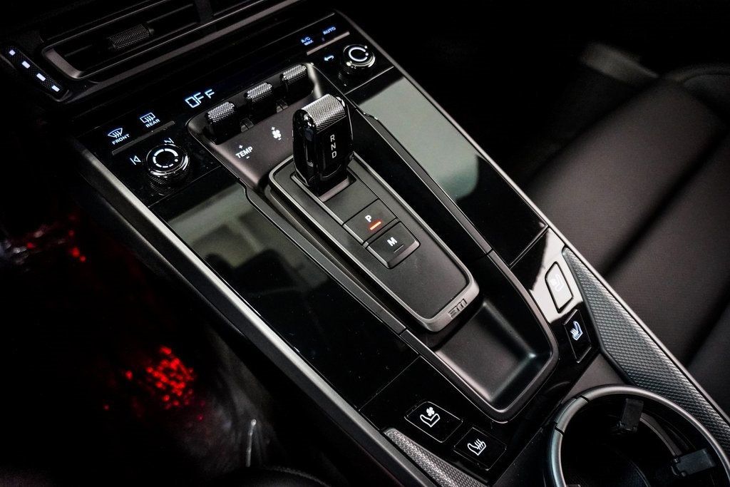 2024 Porsche 911 Coupe photo 38