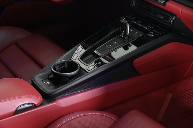 2024 Porsche 911 Carrera GTS - 22973199 - 18