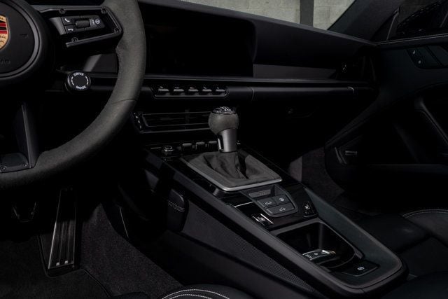 2024 Porsche 911 Carrera GTS Coupe - 22924394 - 17