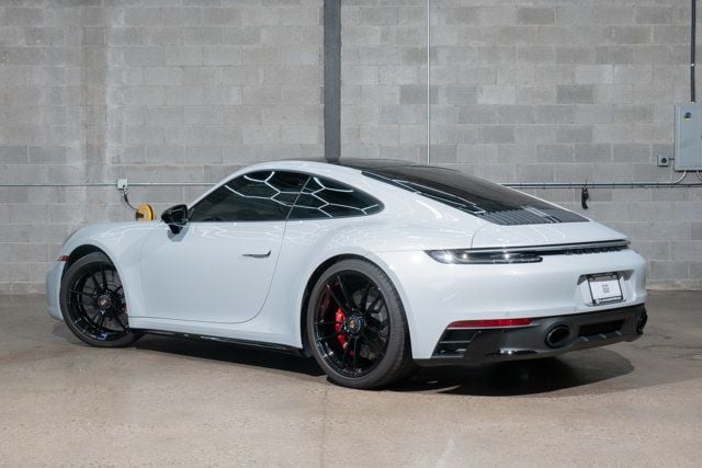 2024 Porsche 911 Carrera GTS Coupe - 22924394 - 4