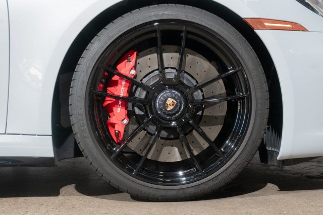 2024 Porsche 911 Carrera GTS Coupe - 22924394 - 54