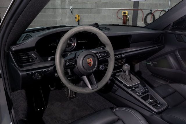 2024 Porsche 911 Carrera GTS Coupe - 22924394 - 8