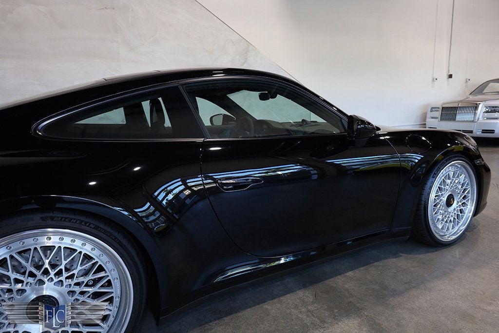 2024 Porsche 911 Carrera GTS Coupe Manual - 22931180 - 9