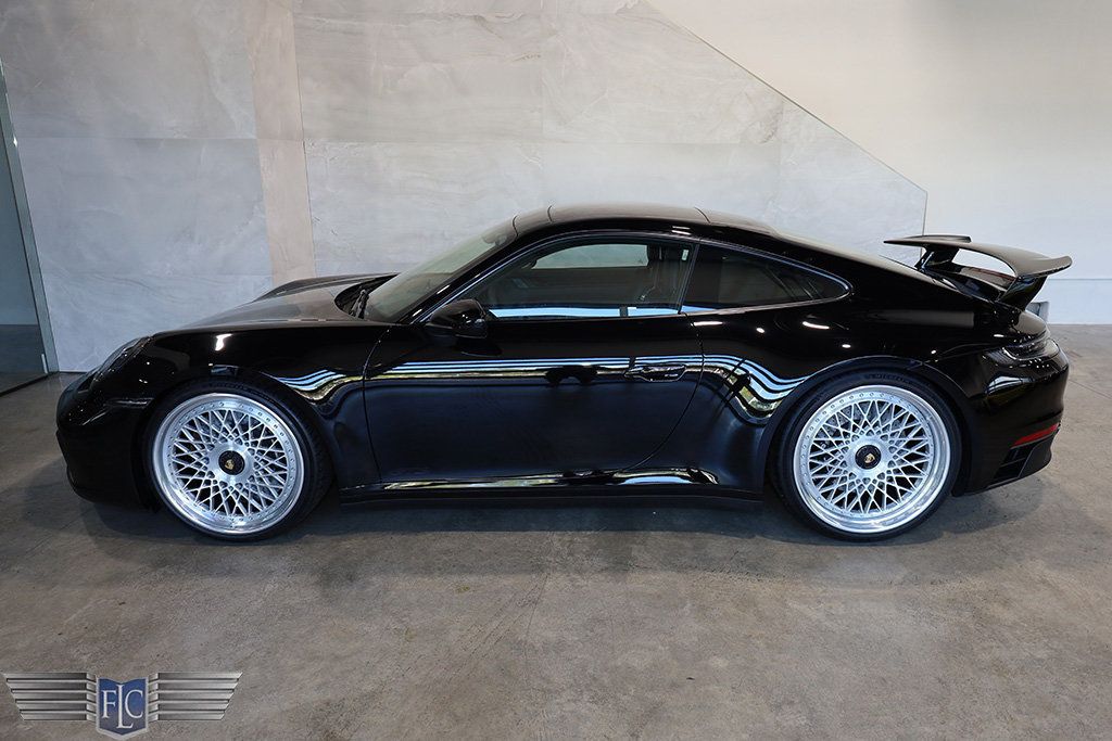 2024 Porsche 911 Carrera GTS Coupe Manual - 22931180 - 12