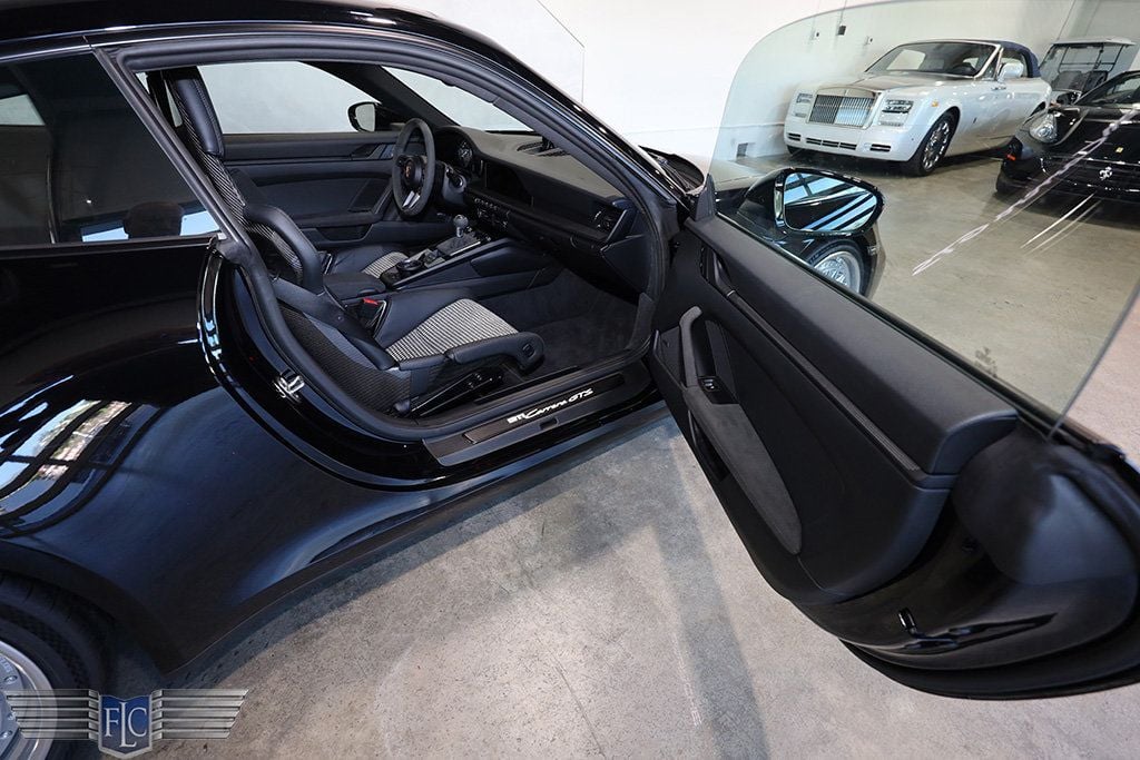 2024 Porsche 911 Carrera GTS Coupe Manual - 22931180 - 15