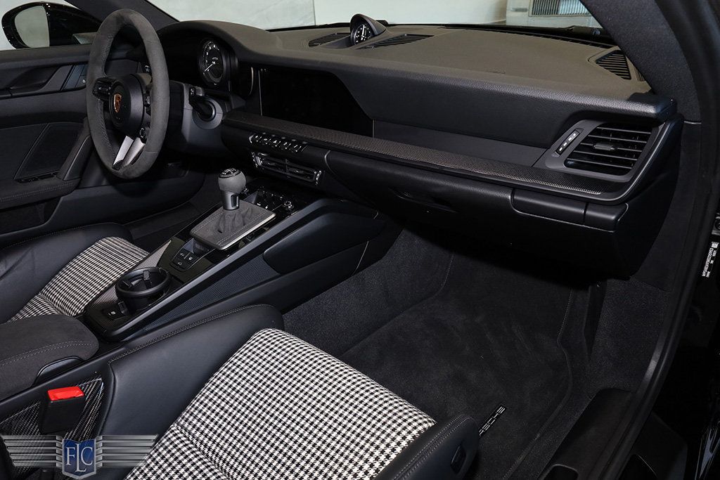 2024 Porsche 911 Carrera GTS Coupe Manual - 22931180 - 22