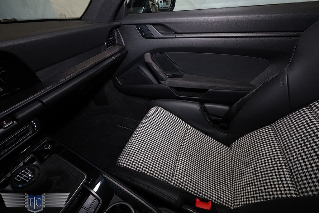 2024 Porsche 911 Carrera GTS Coupe Manual - 22931180 - 23